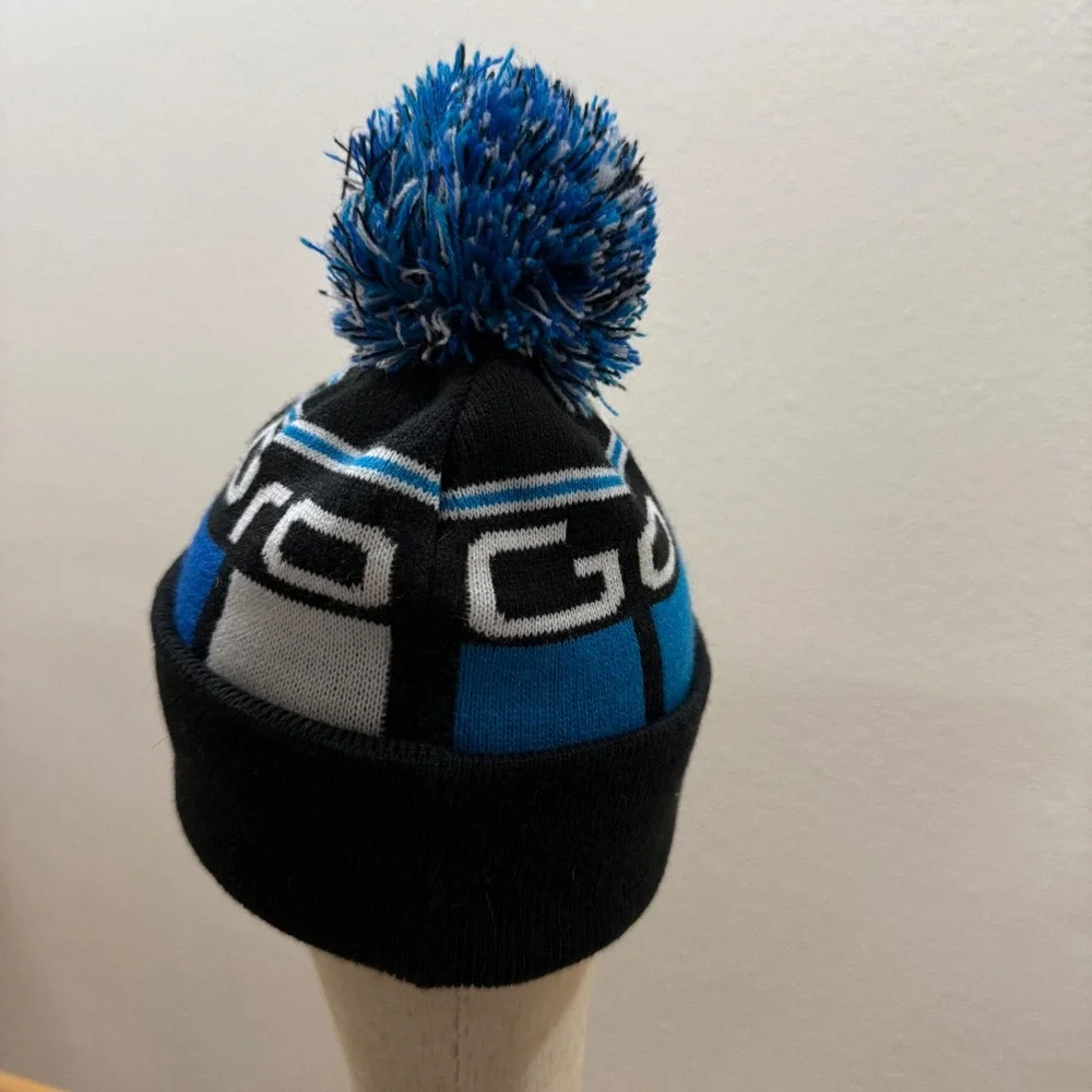 GoPro Camera Company Hat Winter Cuff Pom Beanie Cap‎ Black Blue Logo